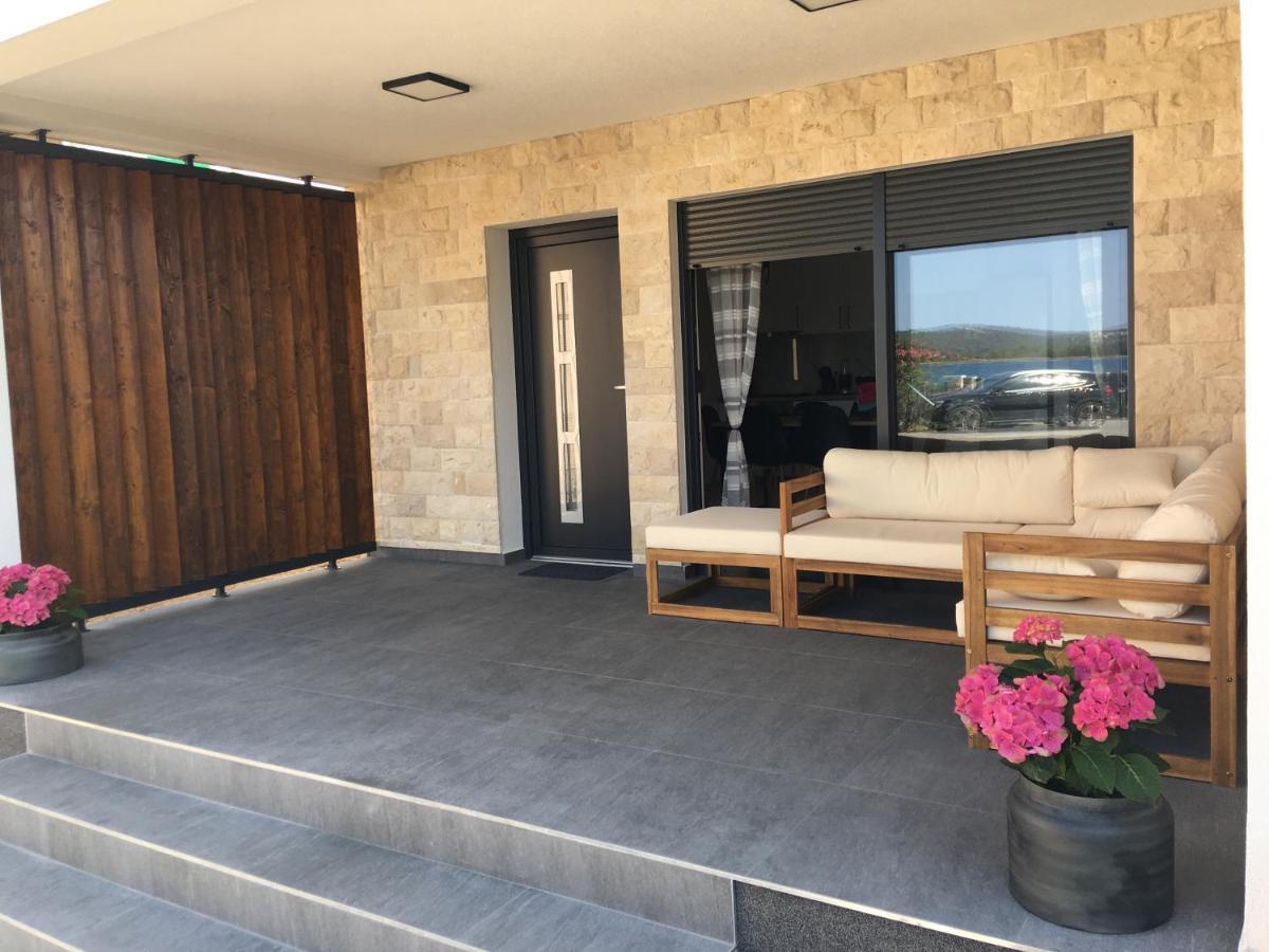 Apartmani Zlata Sveti Filip i Jakov Exterior photo