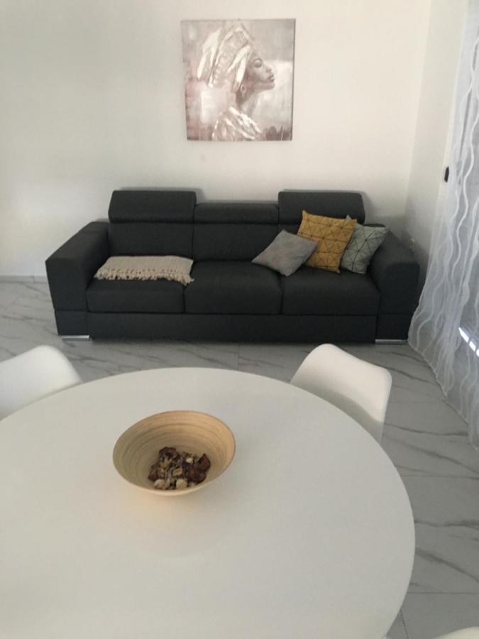 Apartmani Zlata Sveti Filip i Jakov Exterior photo