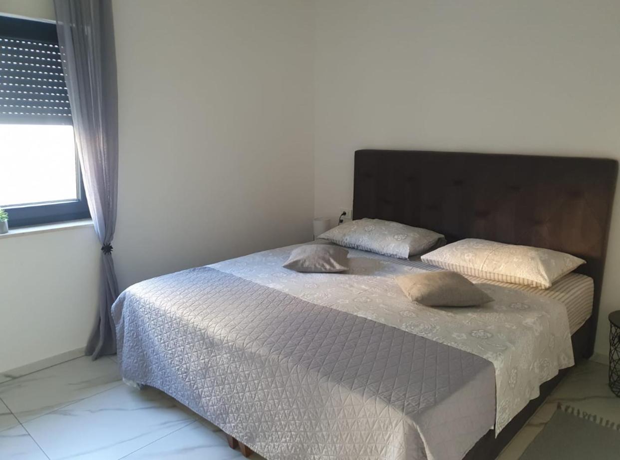Apartmani Zlata Sveti Filip i Jakov Exterior photo