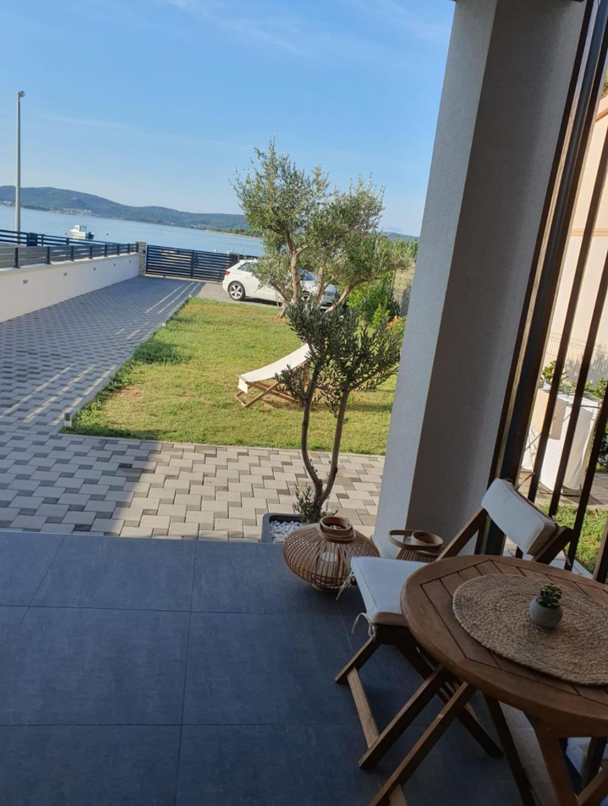 Apartmani Zlata Sveti Filip i Jakov Exterior photo